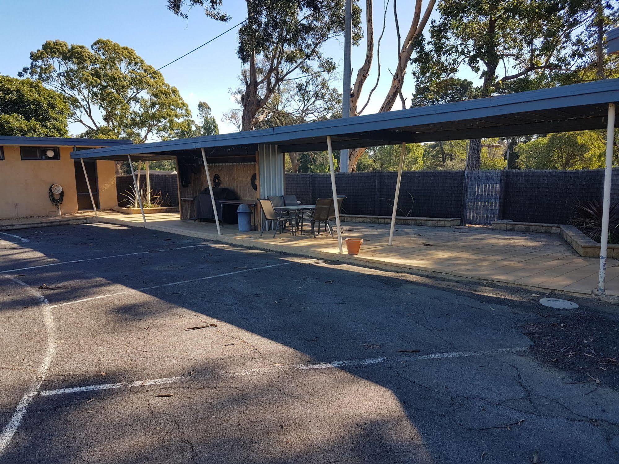 Motel טראראלגון מראה חיצוני תמונה