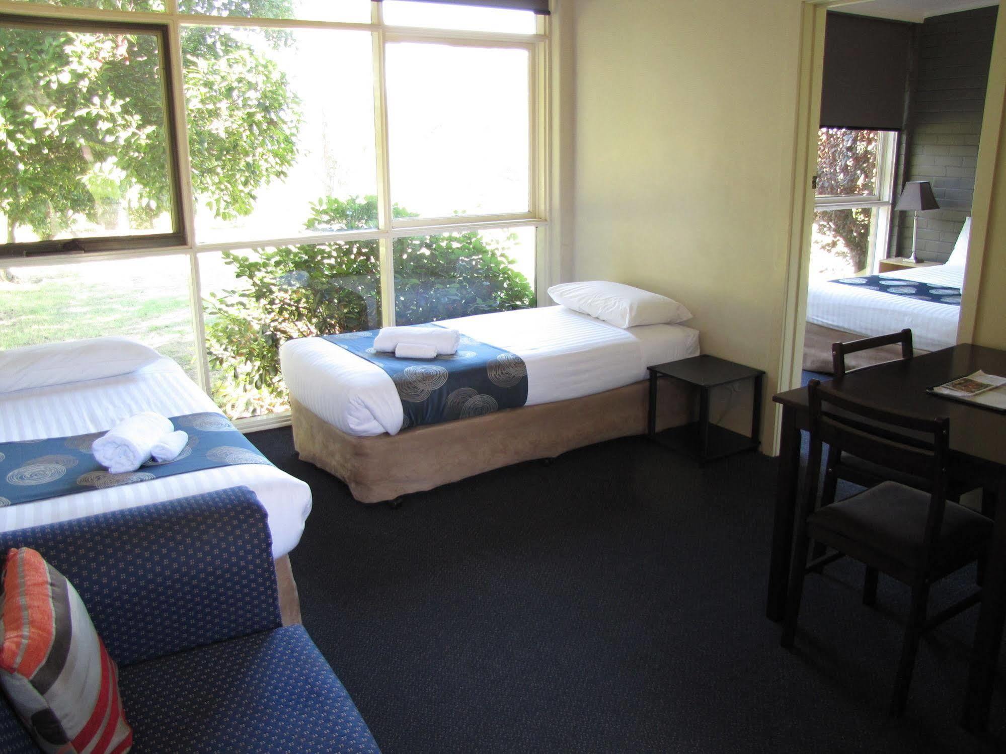 Motel טראראלגון מראה חיצוני תמונה